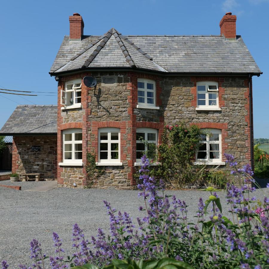 Country Cottage With Far Reaching Views Presteigne Kültér fotó
