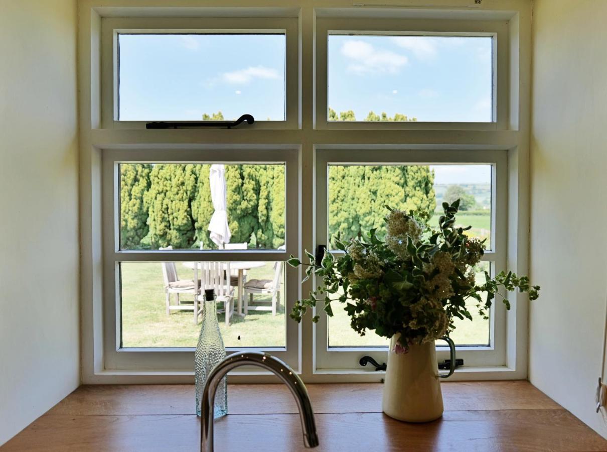 Country Cottage With Far Reaching Views Presteigne Kültér fotó